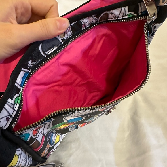 NWT Tokidoki crossbody bag - Picture 5 of 8